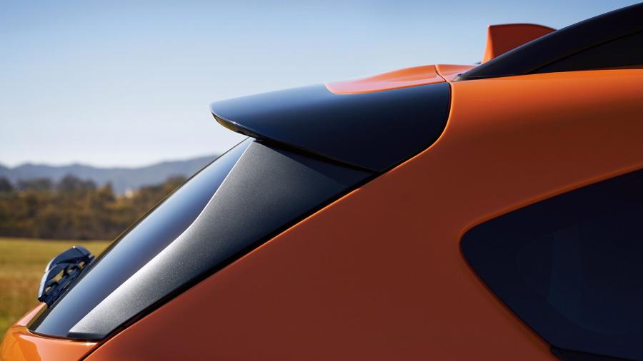 Детали экстерьера Subaru Crosstrek 2017 года  (фото 62 из 73)